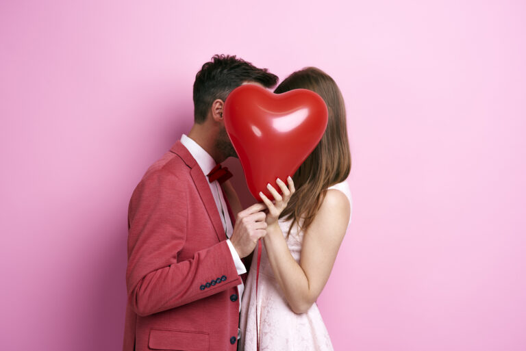Offrez un symbole d’amour éternel. Découvrez les bijoux en forme de cœur, la déclaration parfaite et personnelle pour célébrer la Saint-Valentin.